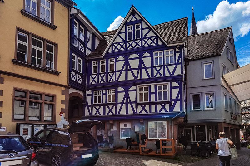 Maison Bleue