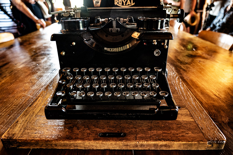 Arbeitszimmer, Schreibtisch, Schreibmaschine | © Bert Schwarz 2023