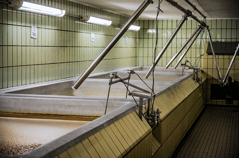 Cuves de fermentation à la brasserie Faust | © Bert Schwarz 2026