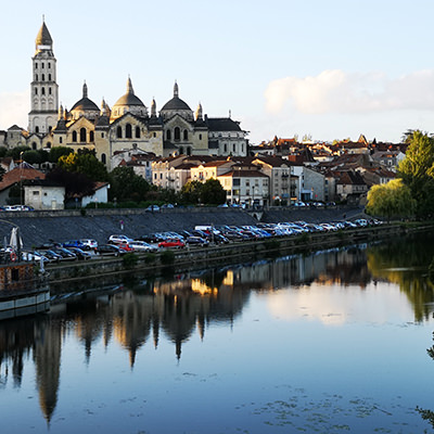 Fluss, L'Isle, Kathedrale, St. Front, Ufer, Altstadt, Périgueux | © Bert Schwarz 2019